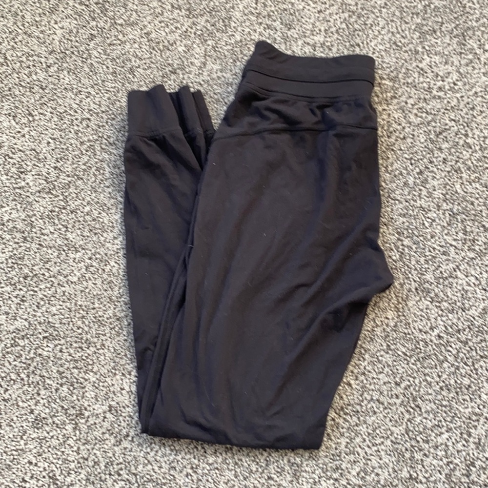 Women’s Lululemon Joggers size 6